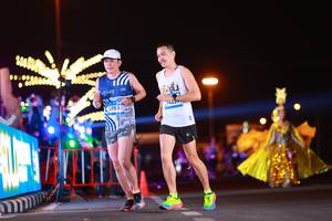 BIB: 4052, 098000
                            <button type="button" onclick="openModal(22990827)" class="btn btn-primary btn-sm float-right btn-popup" data-toggle="modal" data-target=".modal-high-quality">
                        <i class="fas fa-shopping-cart"></i> Add to Cart
                    </button>
                                            <button type="button" onclick="isThisMe(22990827, true)" class="btn btn-success btn-sm float-right btn-popup btn-isme hidden" data-toggle="tooltip" data-placement="bottom" title="นี่คือรูปของคุณใช่ไหม คลิกที่นี่เพื่อเอาเข้าอัลบั้ม">
                        <i class="fas fa-plus"></i> Add to album
                    </button>
                    <button type="button" onclick="isThisMe(22990827, false)" class="btn btn-warning btn-sm float-right btn-popup btn-isnotme hidden">
                        <i class="fas fa-ban"></i> Remove from album
                    </button>